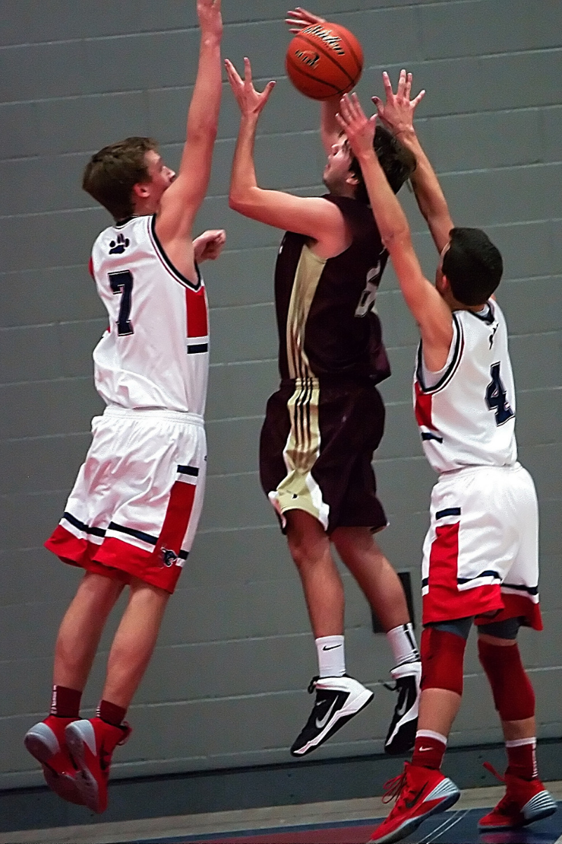 The Pros and Cons of Youth Sports Specialization OSMS Orthopedic