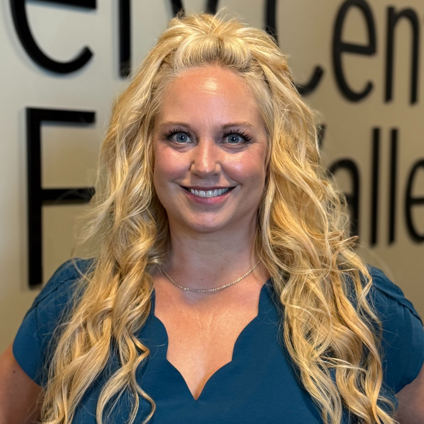 Jessica Apple CRNA Headshot